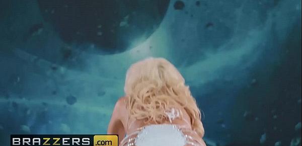  Big Wet Butts - (Brittany Andrews, Markus Dupree) - Full Moon - Brazzers